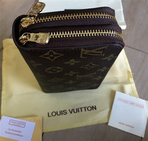 portafoglio lv chiaro|porta foglio louis vuitton.